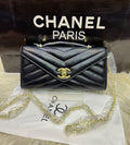 Lambskin Chevron Quilted Top Handle Envelope Clutch (Black)
